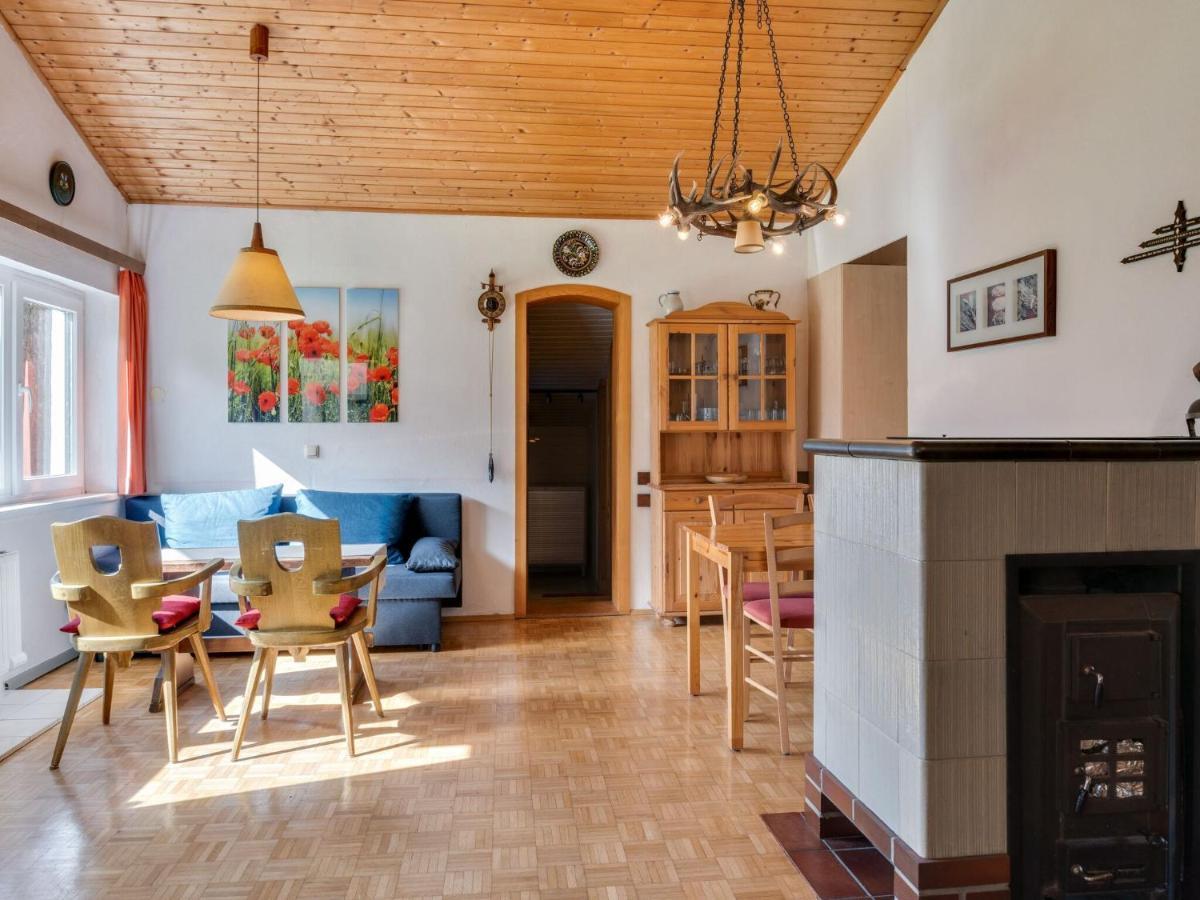Spacious Chalet In Maishofen Near Forest Eksteriør billede